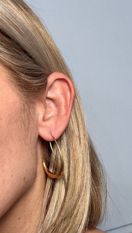 Merina Minimalist Hoops