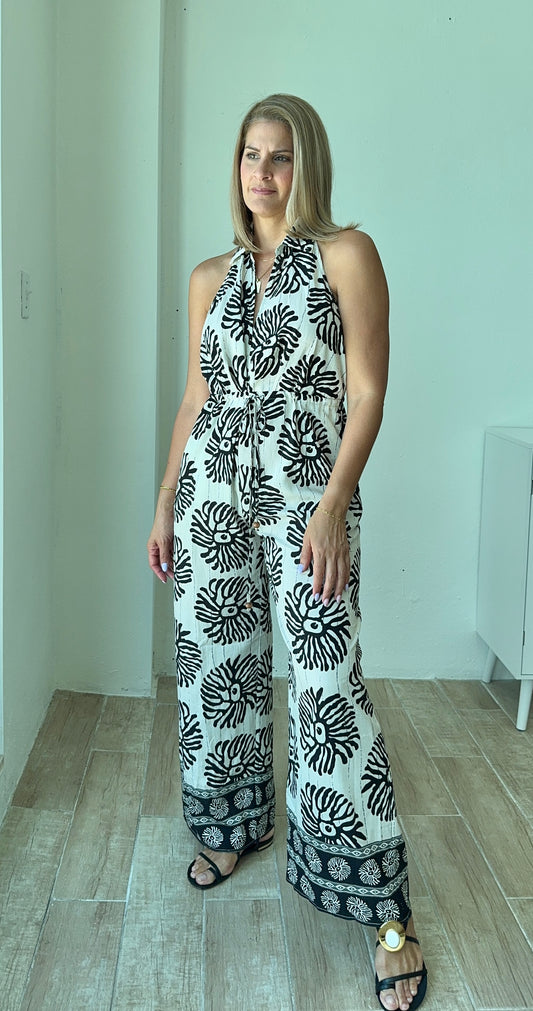 Joanna Backless Casual Jumpsuit