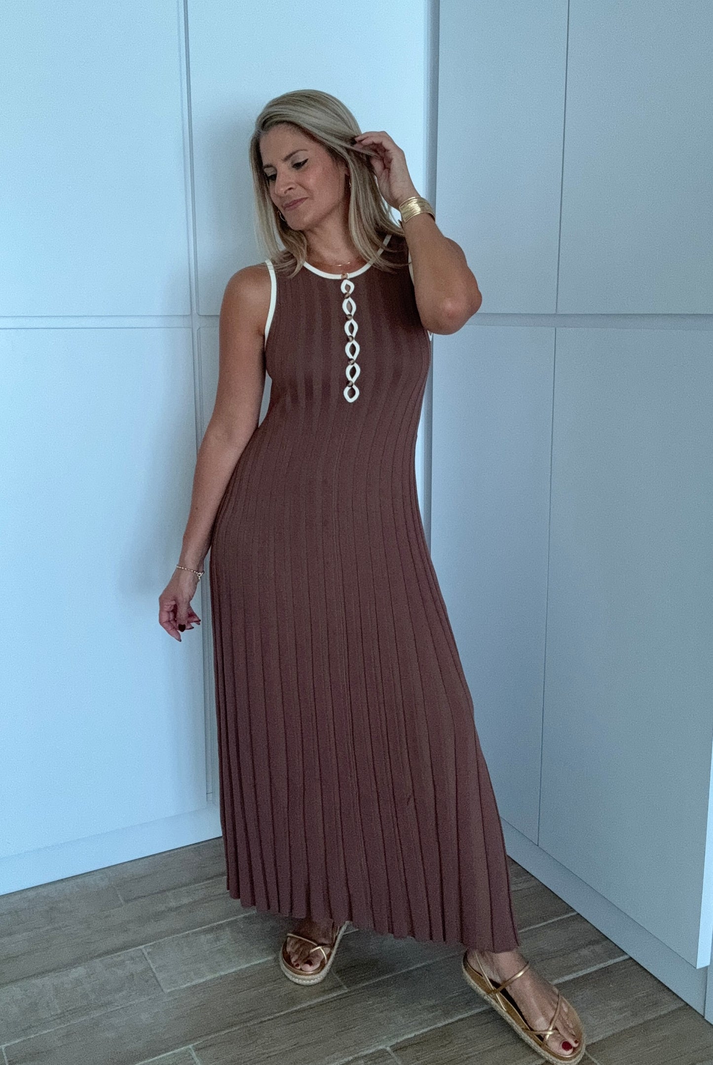 Amyra Ribbed Contrast Maxi Dress