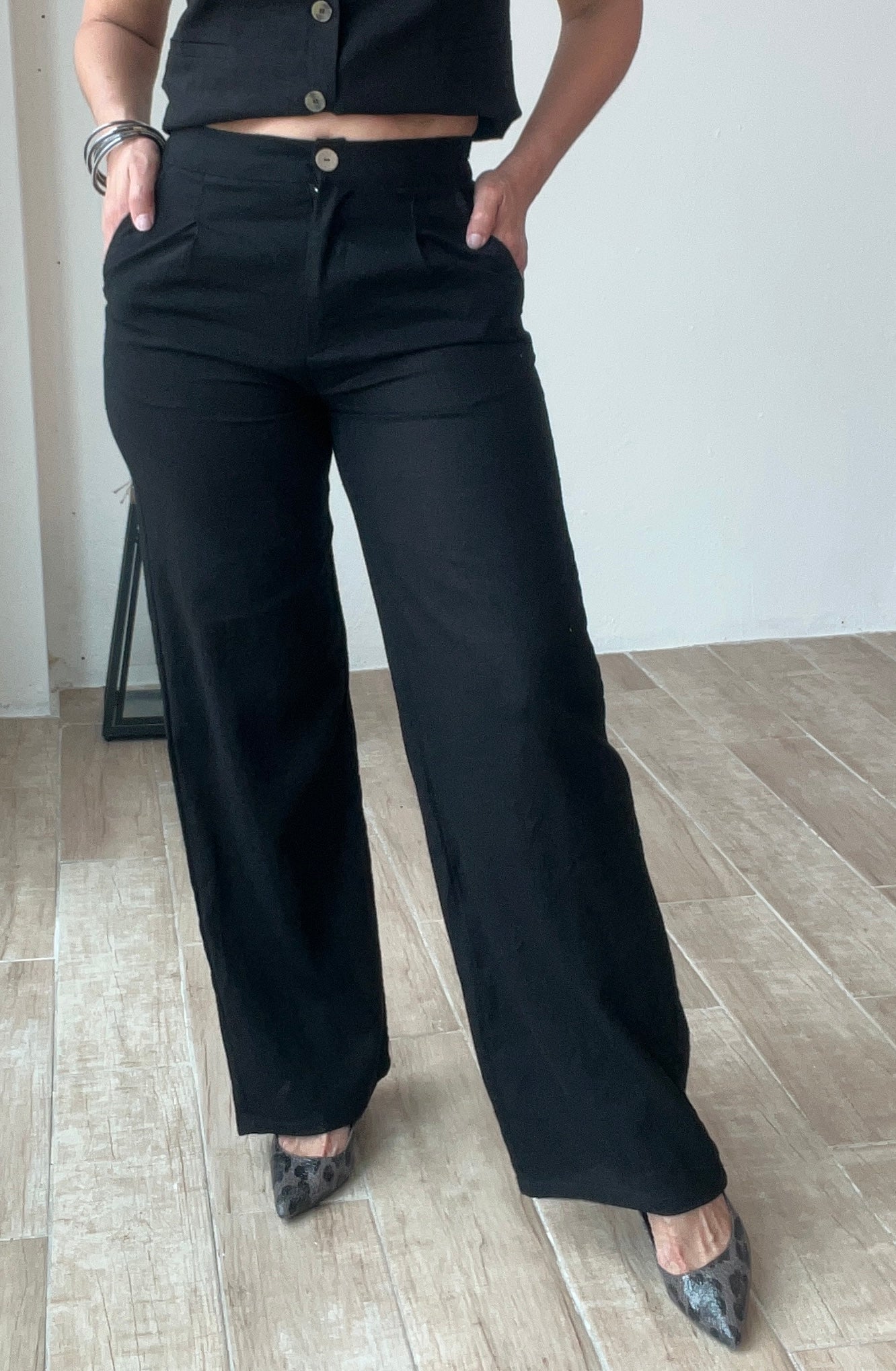 Meena Black Linen Pants