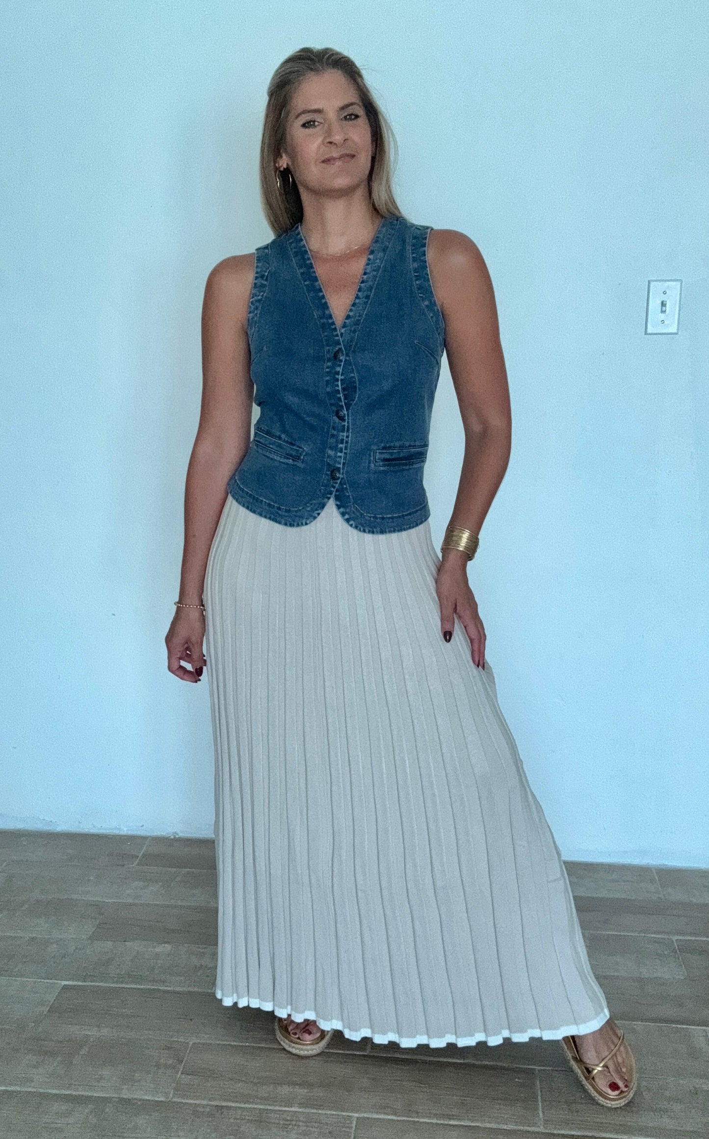 Astrid Ribbed Maxi Skirt