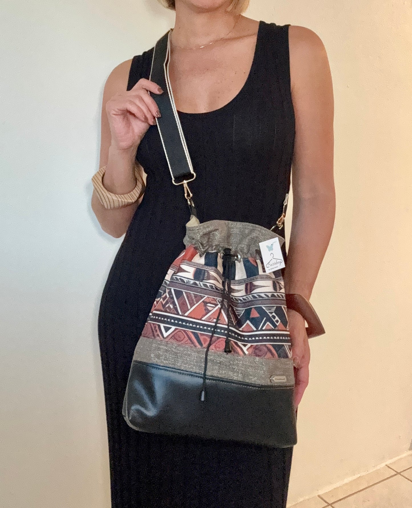 ARTE SAROBEY Bolsos Artesanales PR