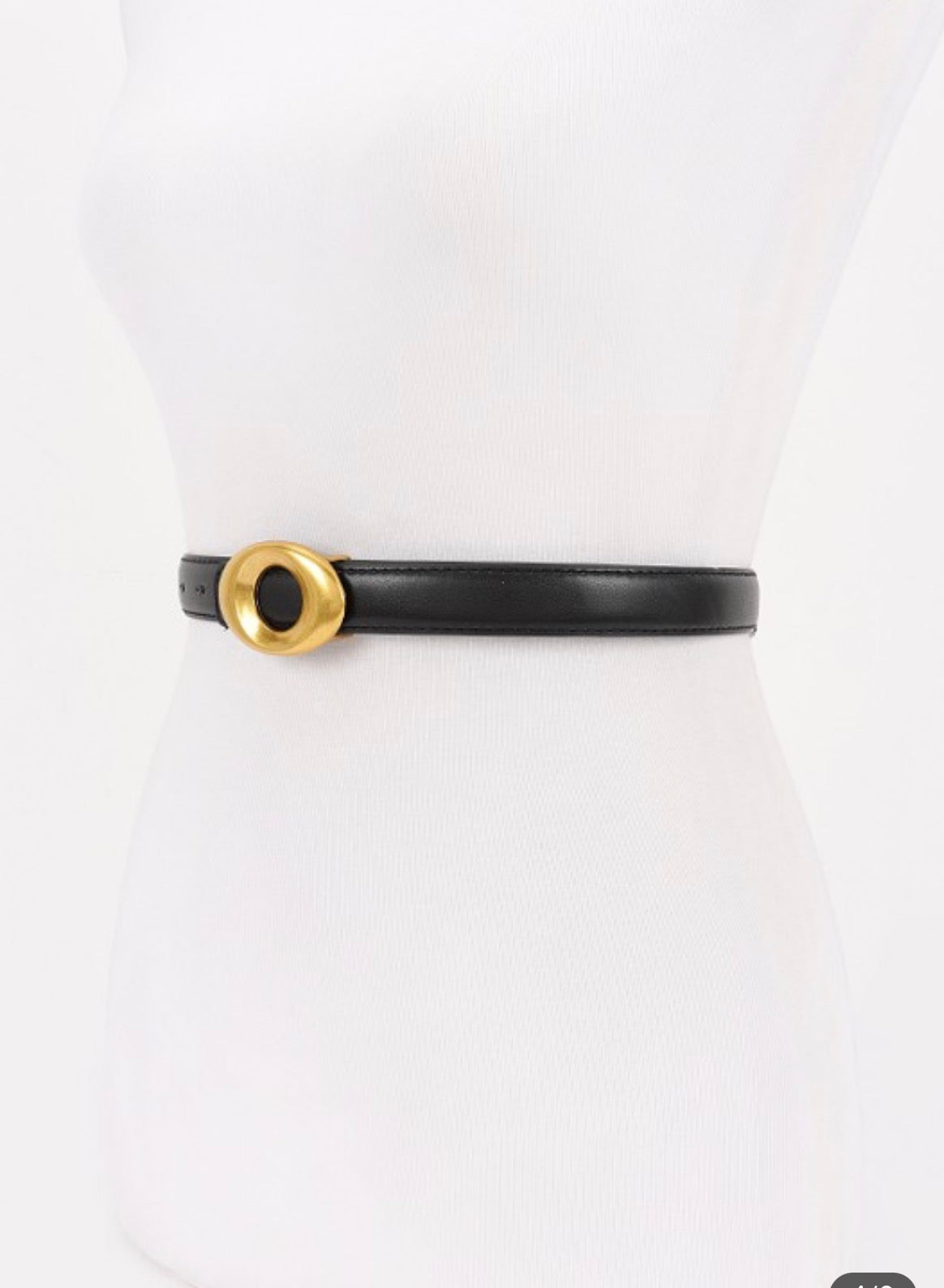 Oval Buckle Black Belt