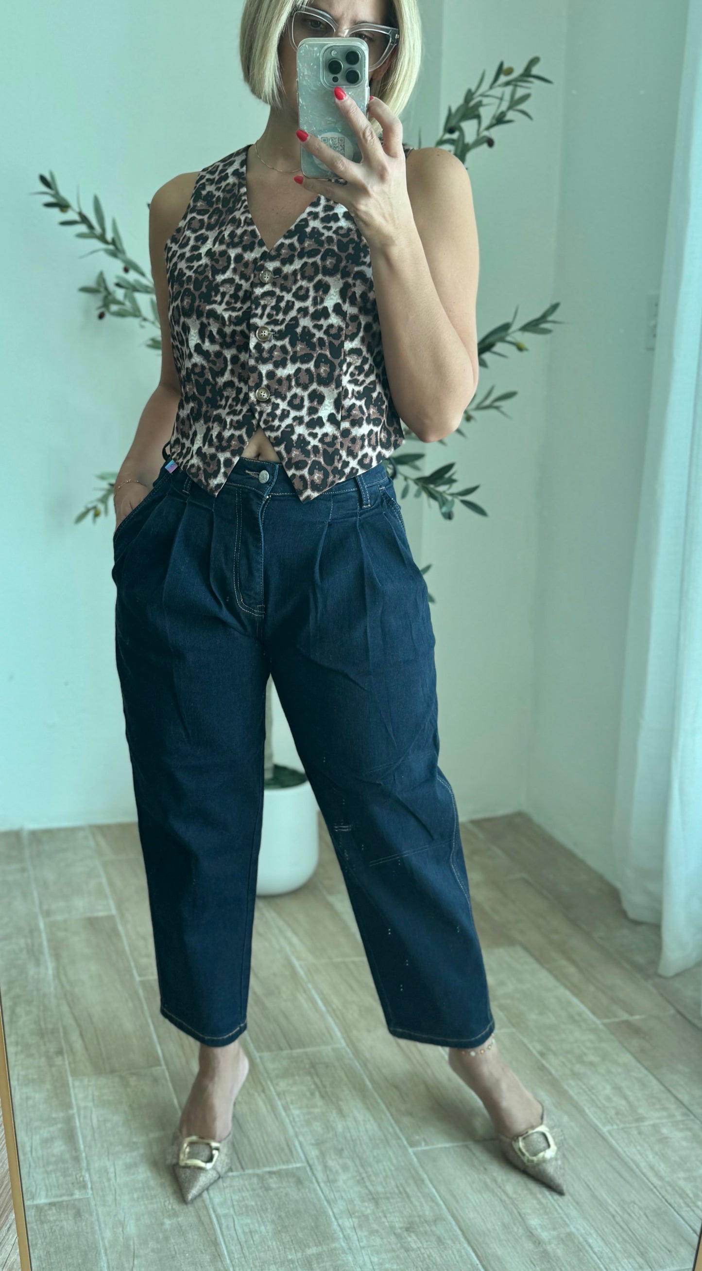 India Cropped Barrel Jeans