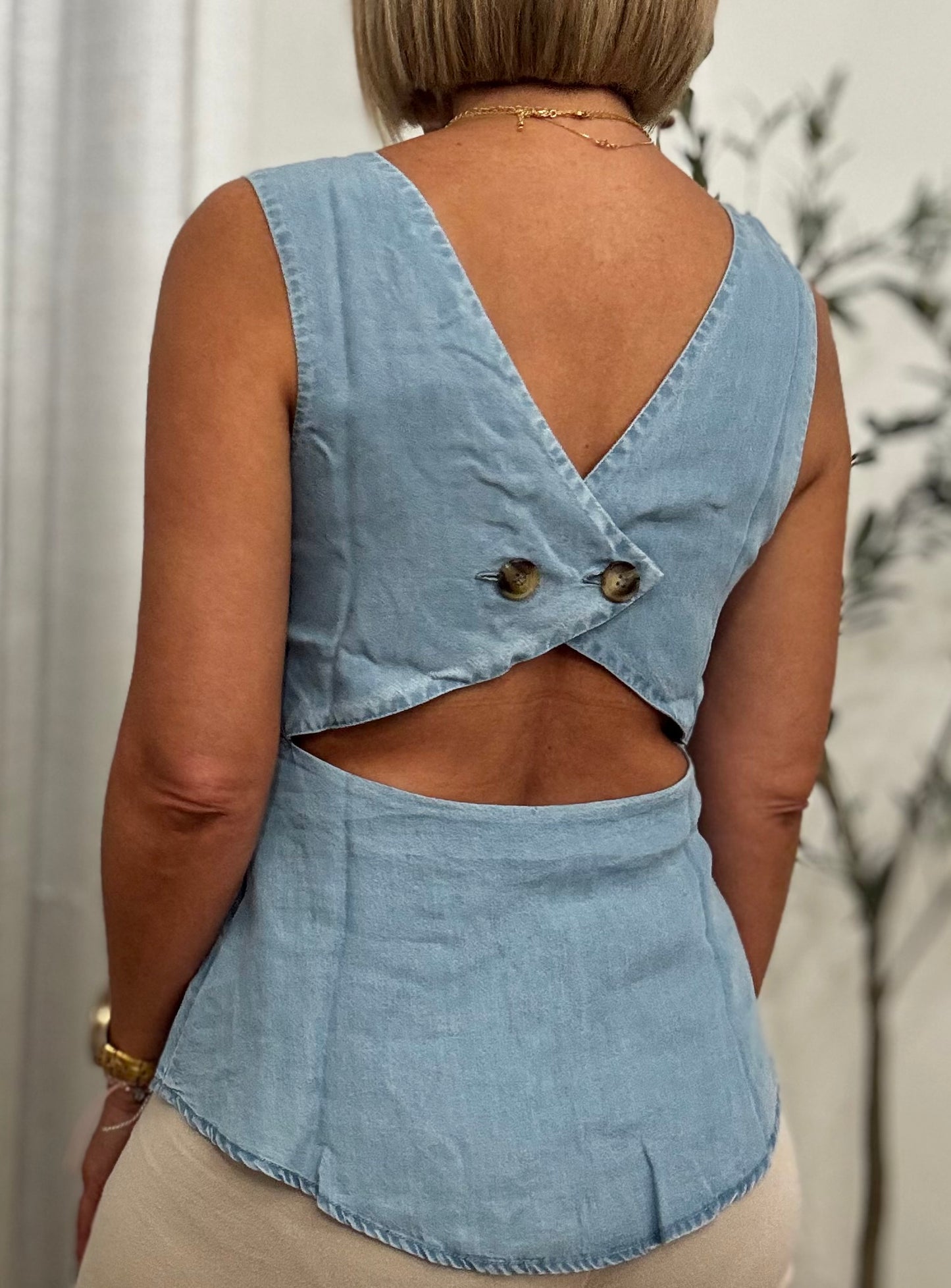 Zuanya Tank Cut-Out Vest Top