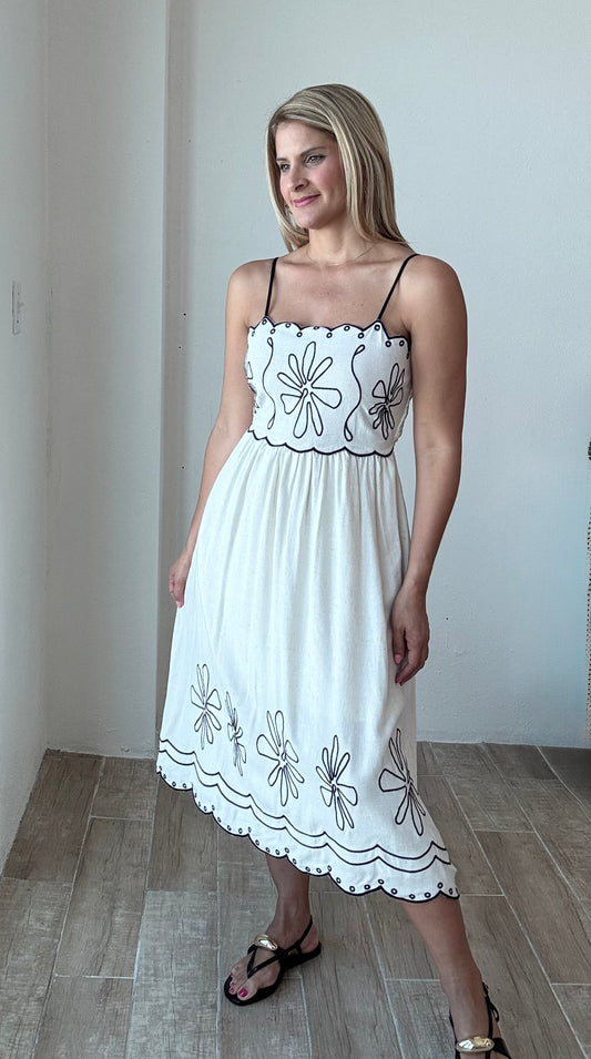 Xiomara Embroidery Midi Dress